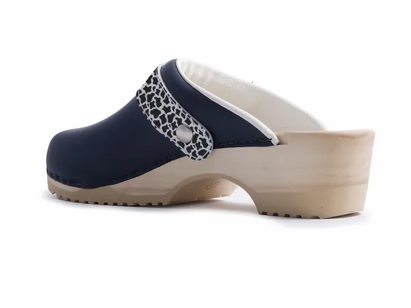 tjoelup_clickn_cow_white_3.webp Tjoelup Click-N Cow White